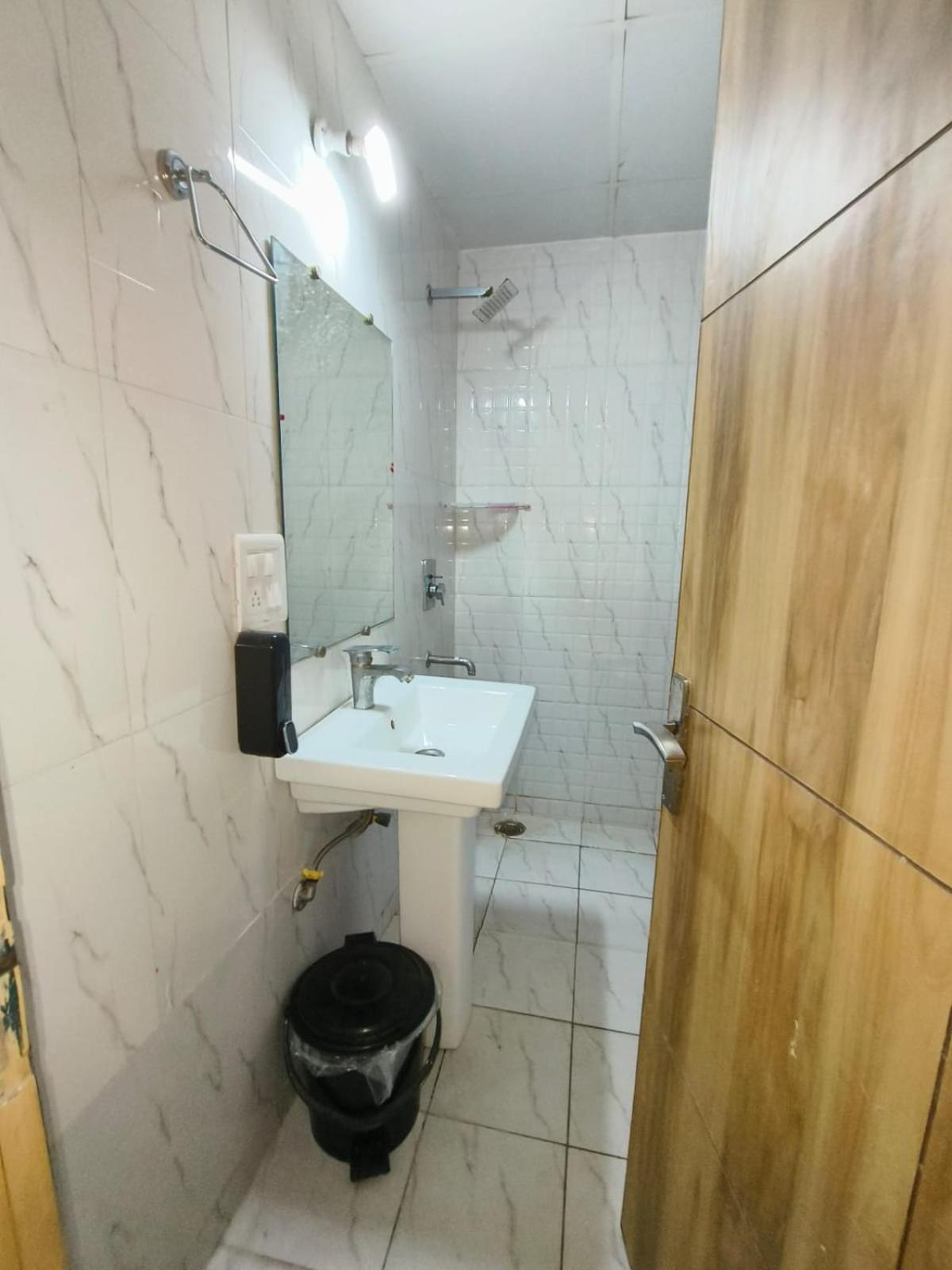 2bhk Fully Furnished *